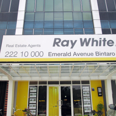 Ray White Emerald Avenue Bintaro 
