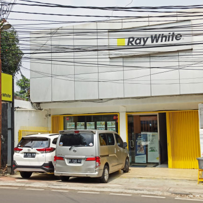 Ray White Cipete