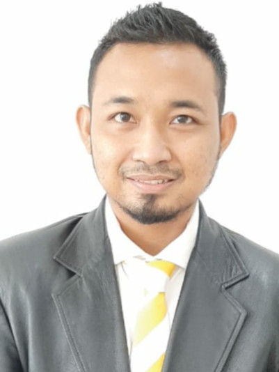 Reza Hermawan - Ray White Lampung Morotai