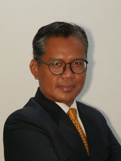 Ahmad Fikri - Ray White Kebayoran Barito