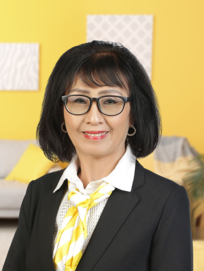 Lucy Megawati  - Ray White Central Paskal