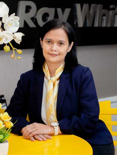 Evy Rismauli Pasaribu - Ray White Priority Menteng Bintaro