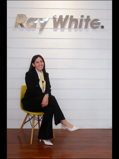 Syelvira Whendyna - Ray White Emerald Avenue Bintaro 