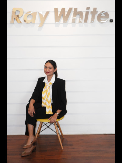 Mevany Zulma - Ray White Emerald Avenue Bintaro 