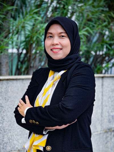 Amalia Satar - Ray White Signature Kuningan