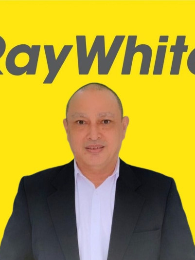 Ricardo Ricardo - Ray White Lebak Bulus Bona Indah