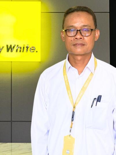 Teguh Karyono - Ray White Tebet