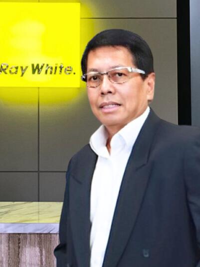 M. Shobirin Awyn - Ray White Tebet