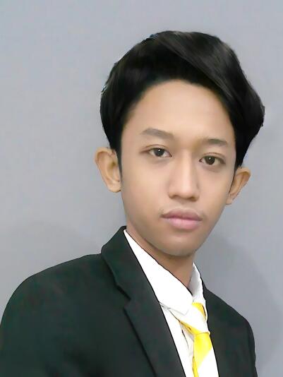 Aziz Fiqri Muttaqin - Ray White Darmo Permai
