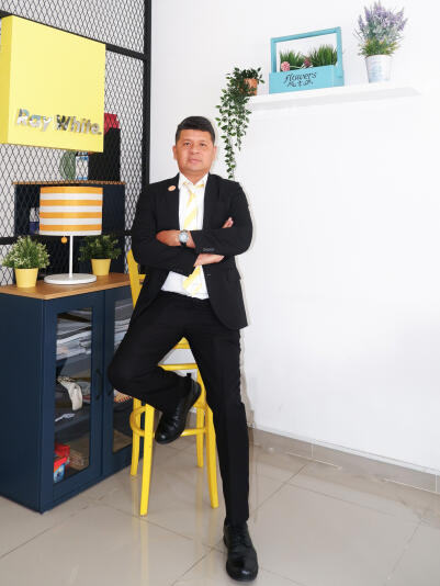 Wira Mohamad - Ray White Aniva Gading Serpong