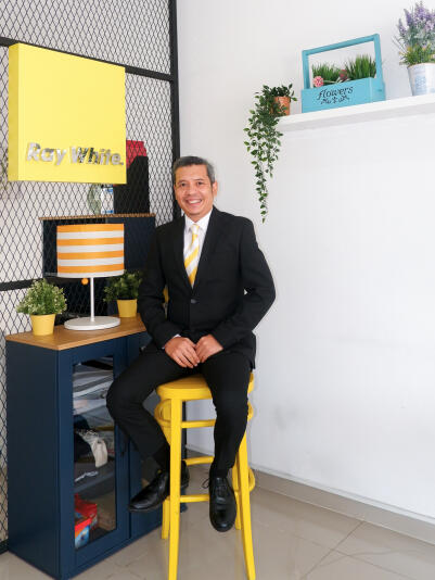 Alland Salim - Ray White Aniva Gading Serpong