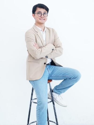 Achmad Abdul - Ray White Bintaro Trade Center