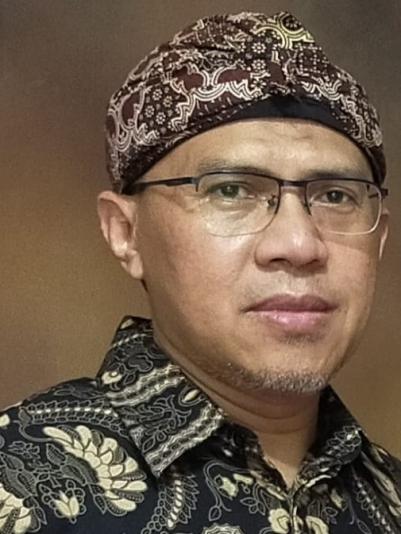 Jusuf M