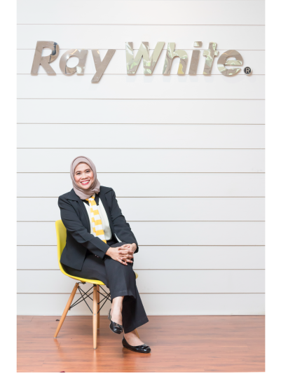 Rianita Budi W - Ray White Emerald Avenue Bintaro 