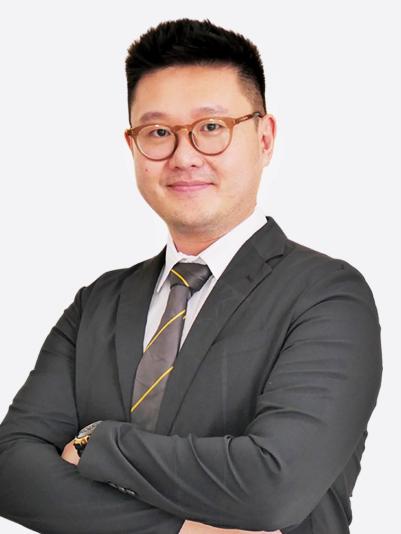 Fransiskus Starsky - Ray White Central Surabaya