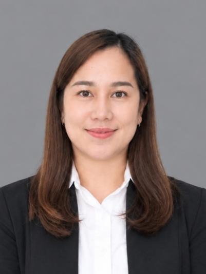 Natalia Lili - Ray White Darmo Permai