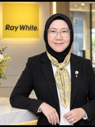 Dini Umar - Ray White Tebet